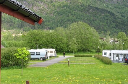 Førde Gjestehus og Camping