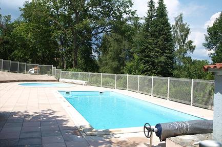 Camping Les Chelles