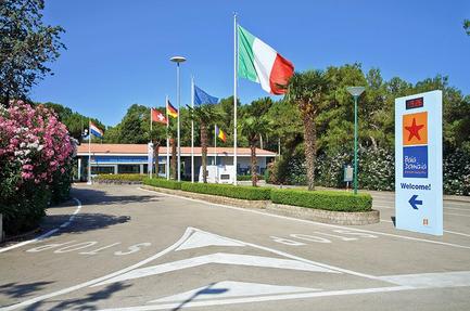 Baia Domizia Camping Village