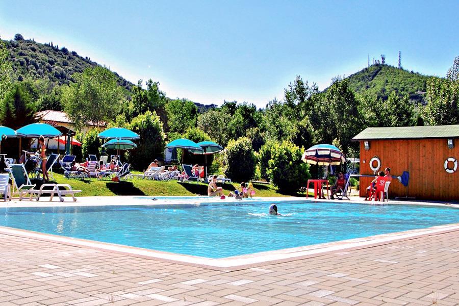 Campsite Villaggio Le Ginestre