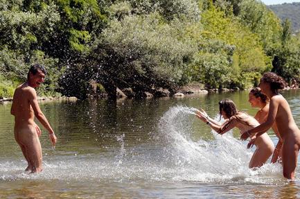 Camping La Genèse