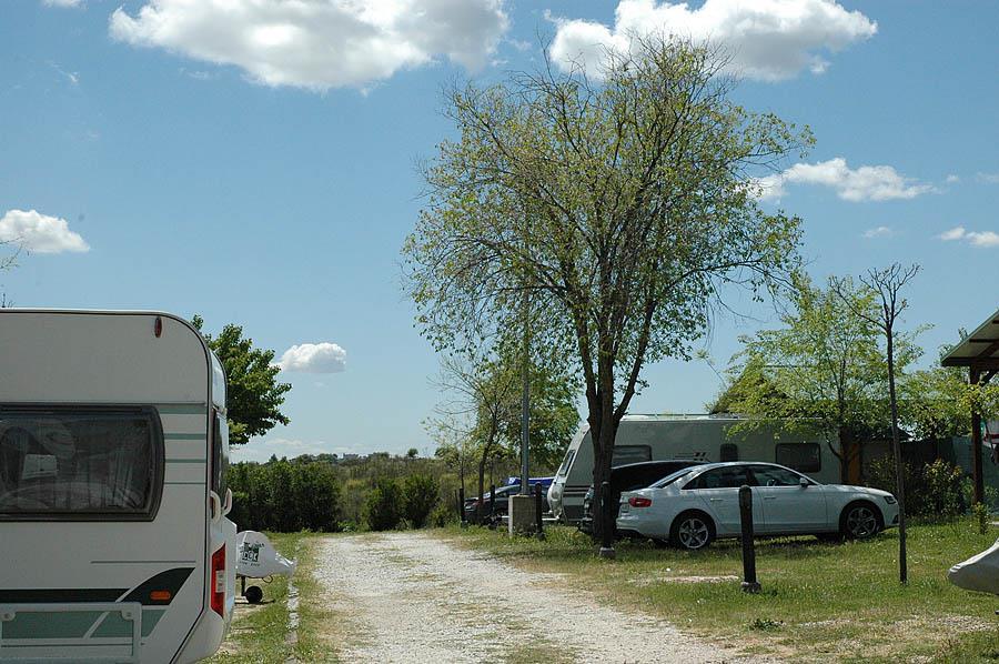 Camping Madrid Arco Iris