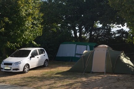 Camping Les Logis de l&#039;Oumois