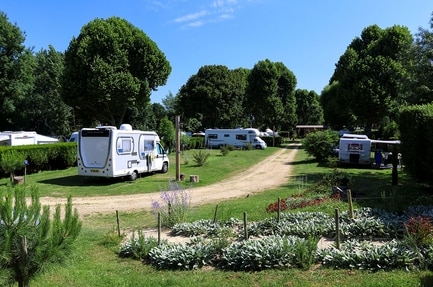 Camping Paradis Les Nobis d&#039;Anjou