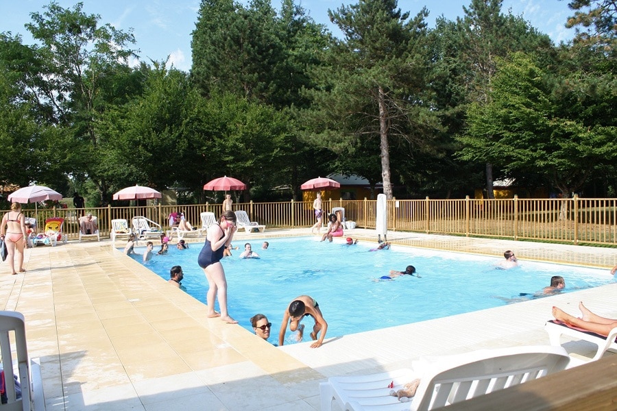 Pool and water game - Campground Au jardin de mon père