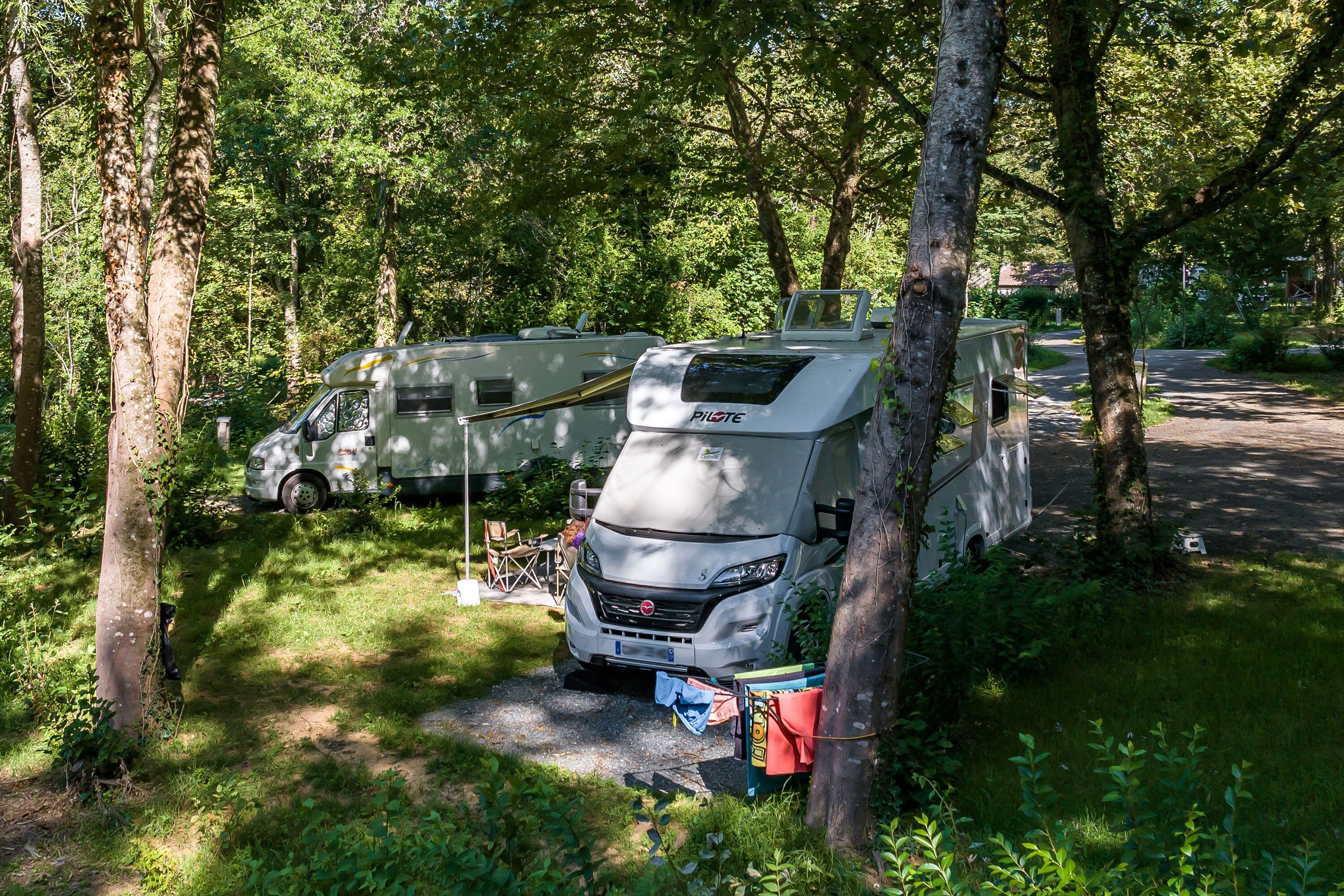 Flower Camping et base de loisirs de Rouffiac