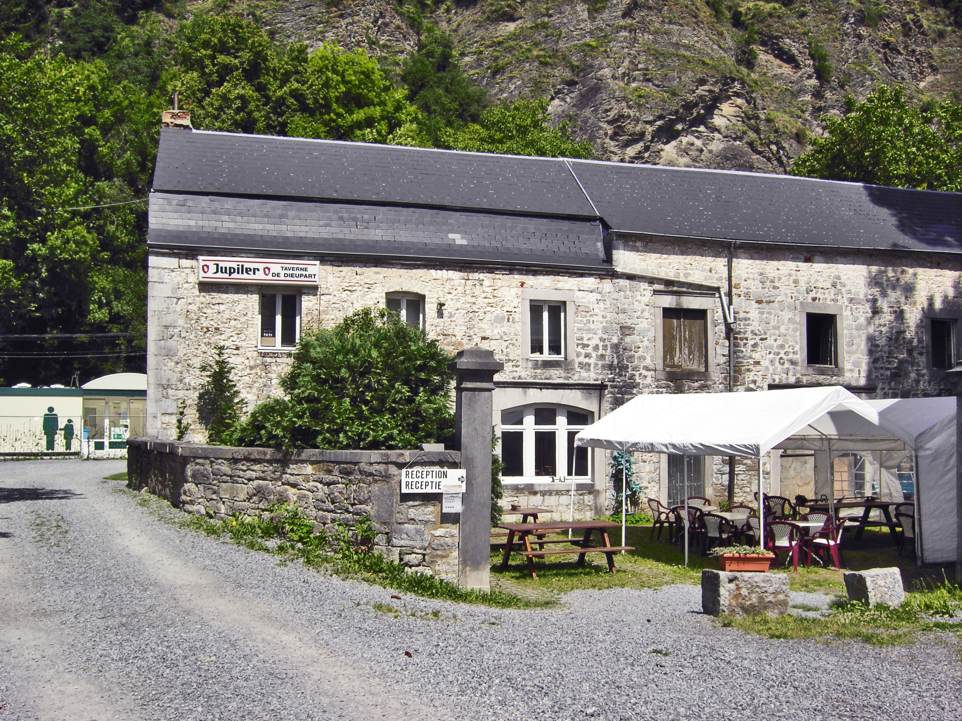 Camping Domaine Château de Dieupart