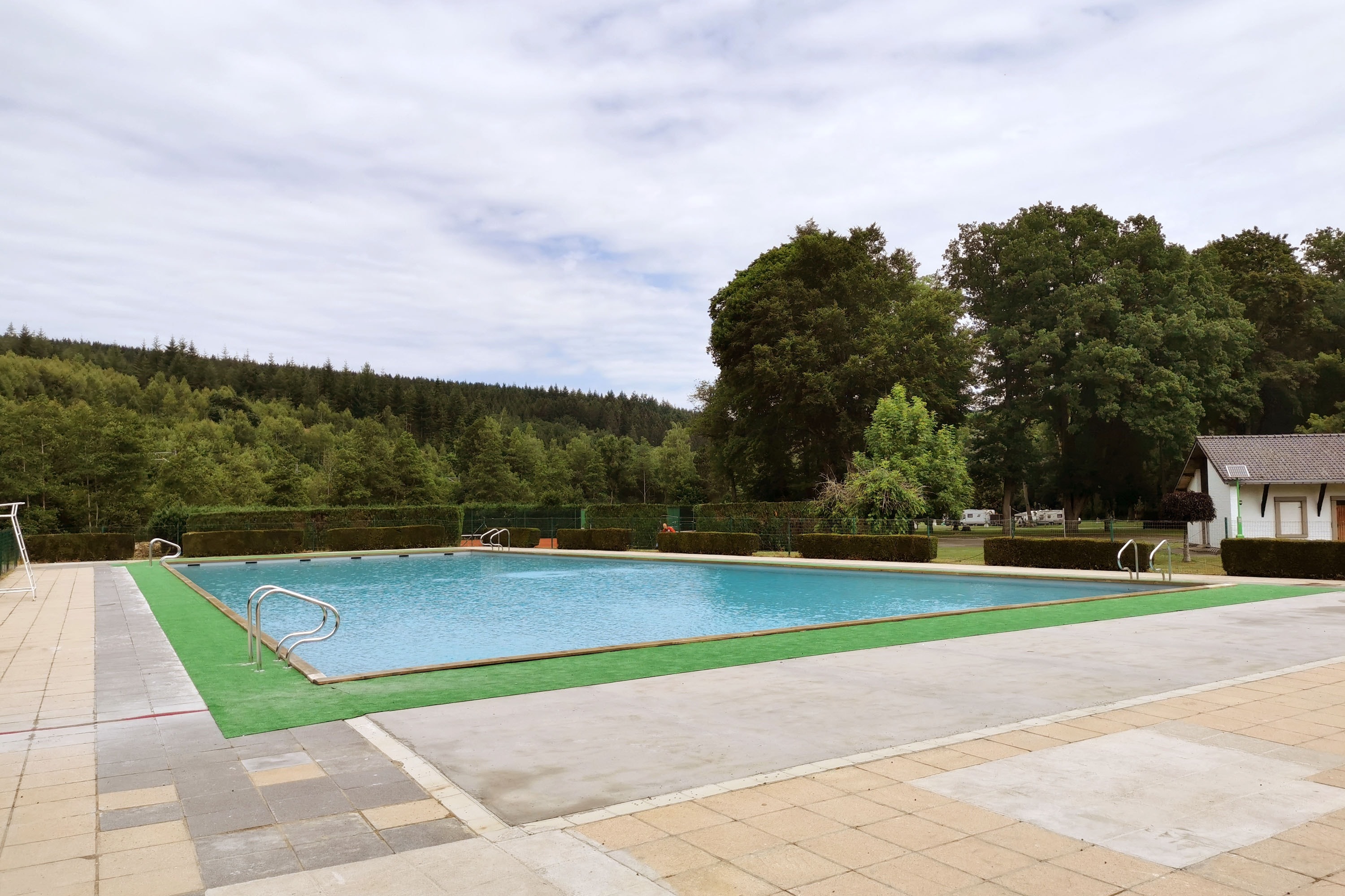 Camping Les Neufs Prés