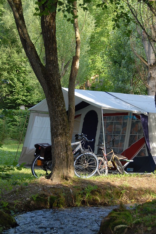 Camping Des Grottes
