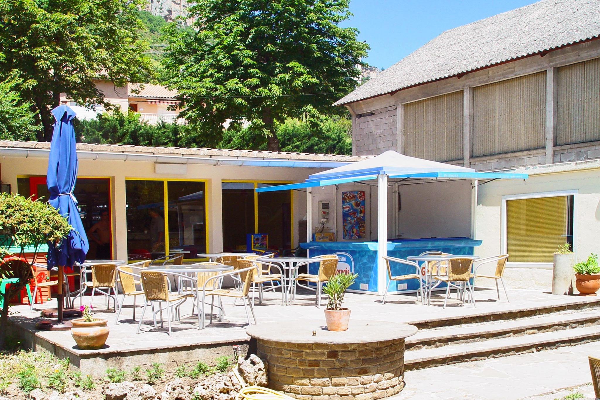 Flower Camping St. Lambert