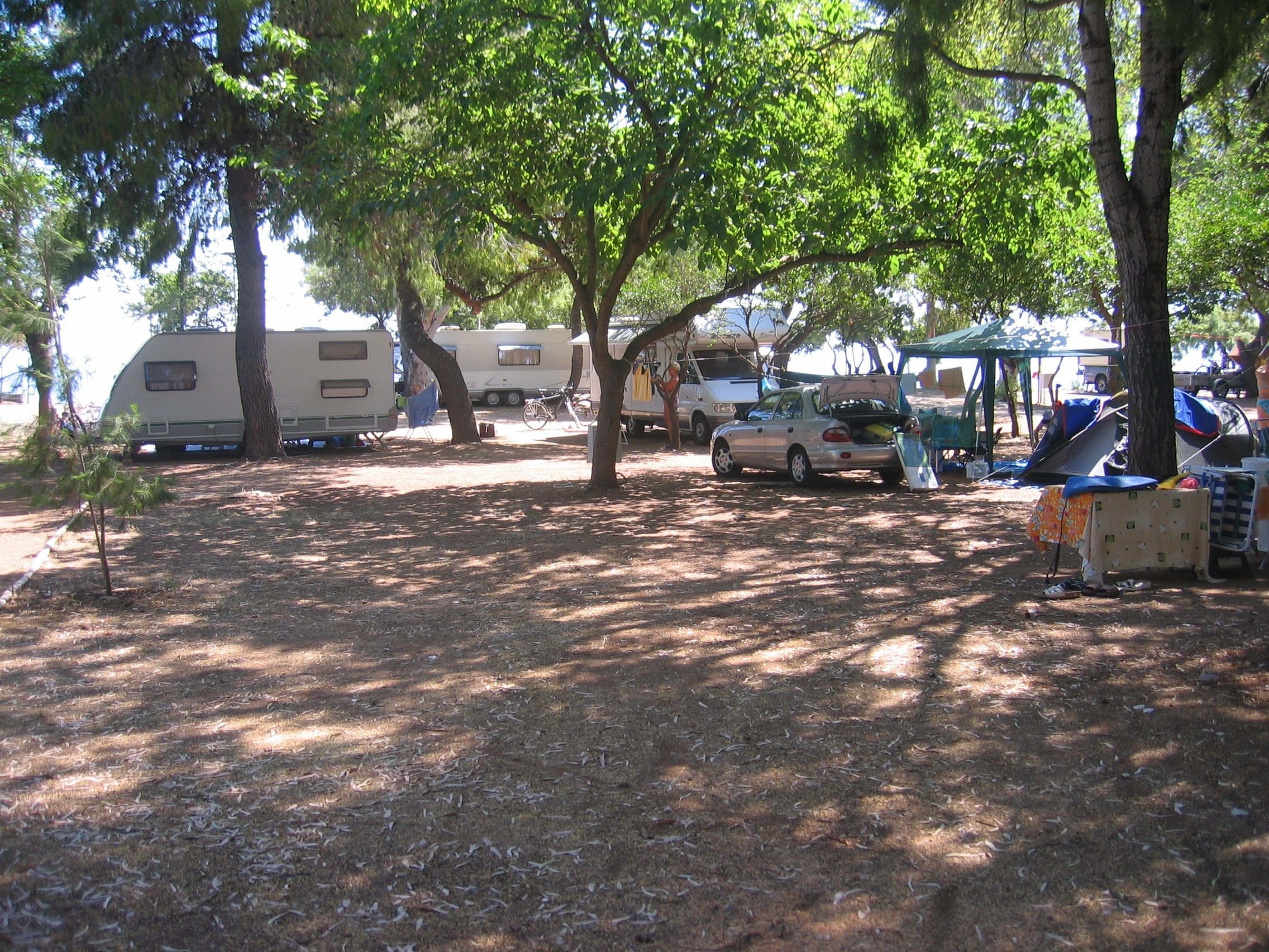 Camping Bekas