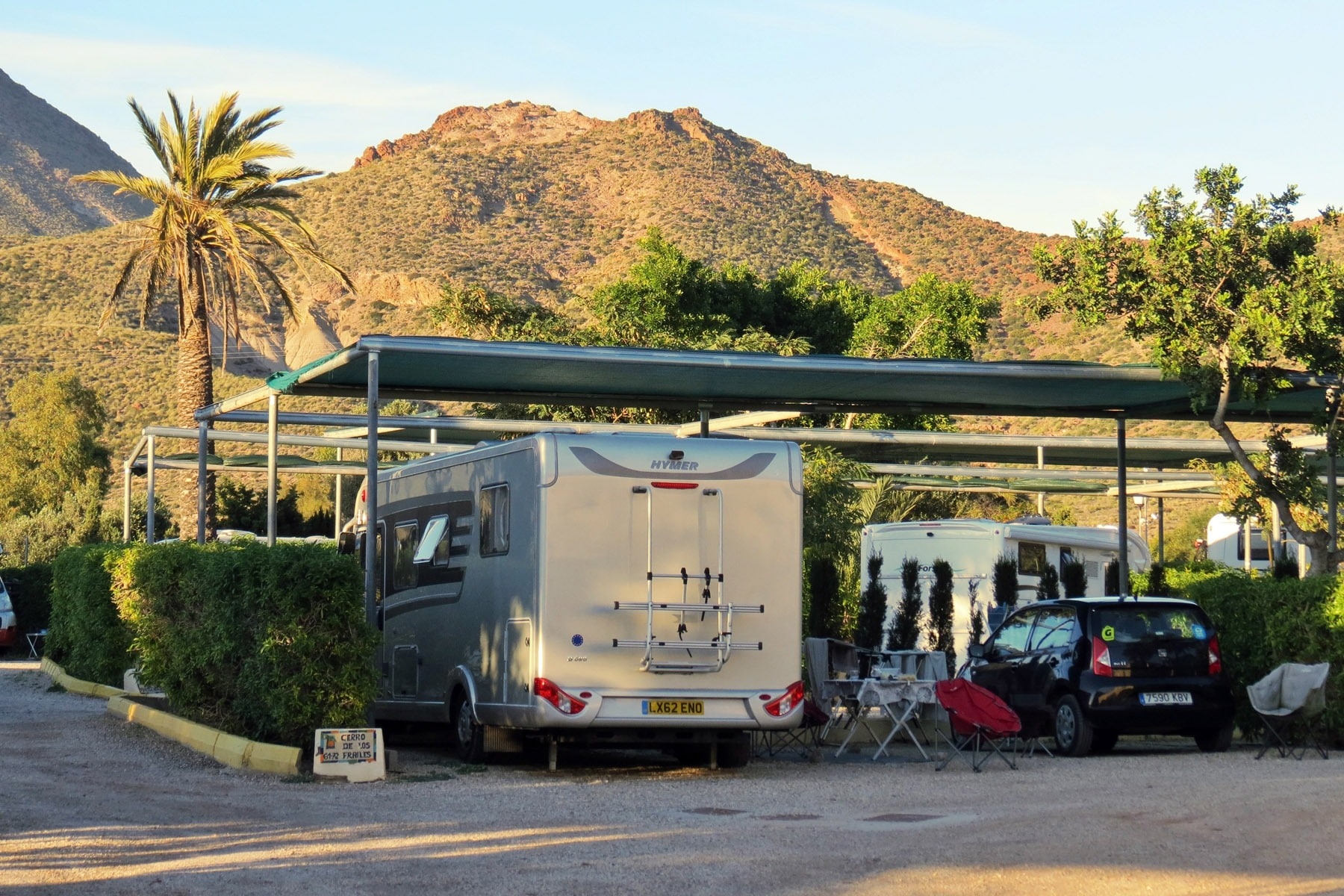 Camping Los Escullos