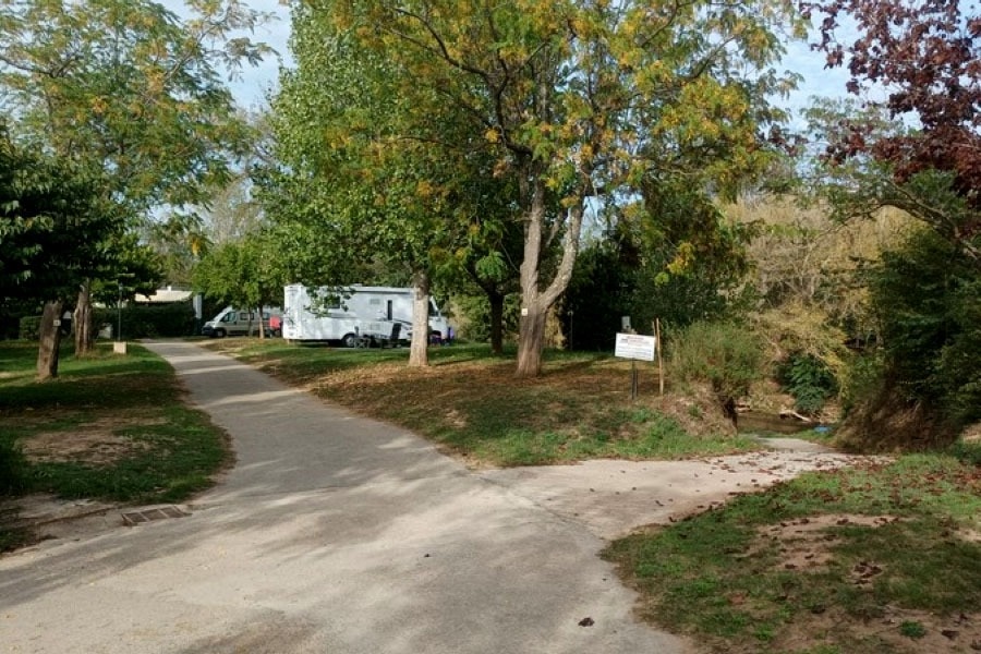 Flower Camping Moulin des Iscles