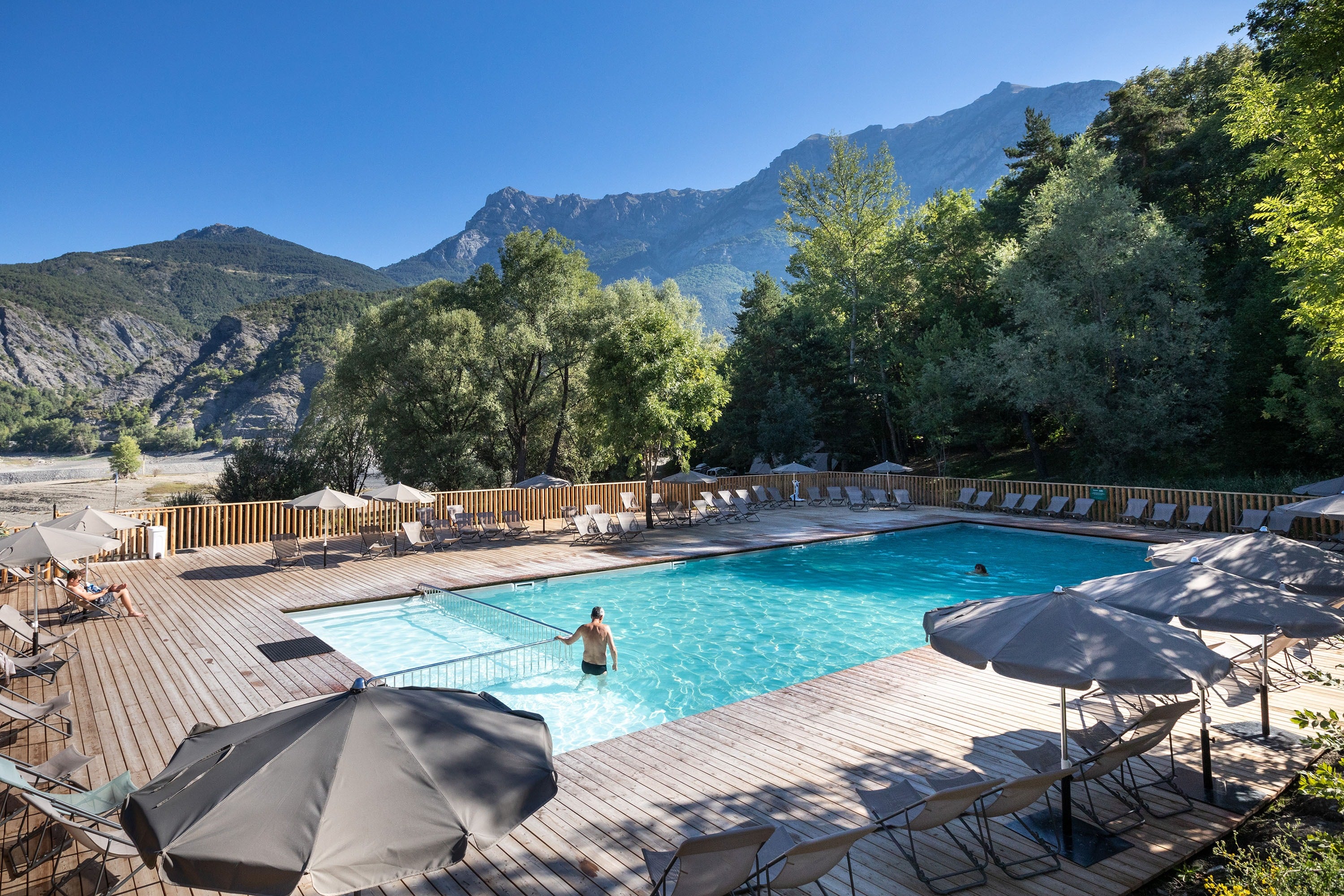 Camping Huttopia Lac de Serre-Ponçon