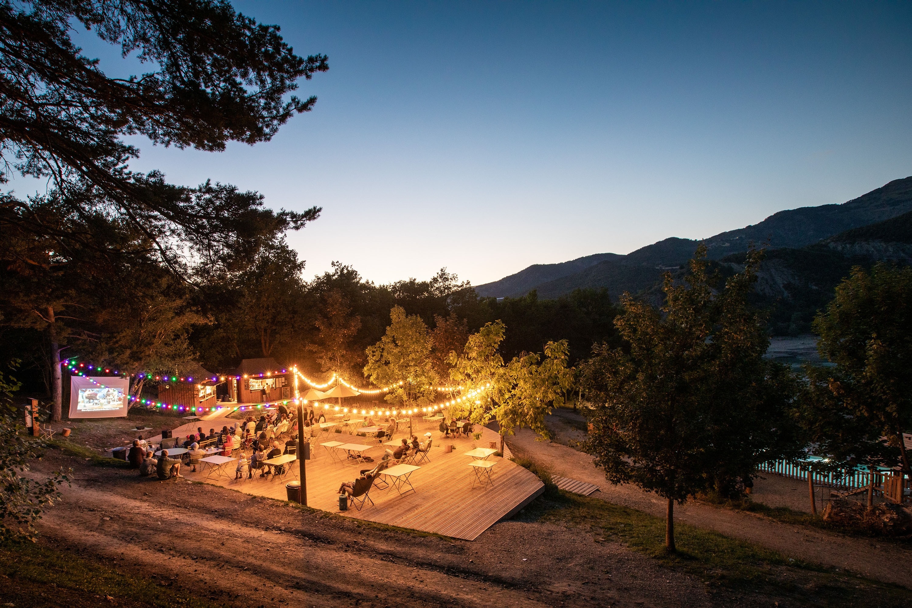 Camping Huttopia Lac de Serre-Ponçon