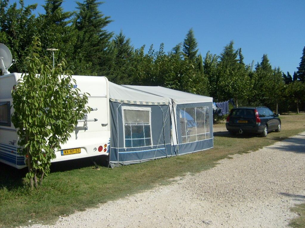 Camping Les Micocouliers