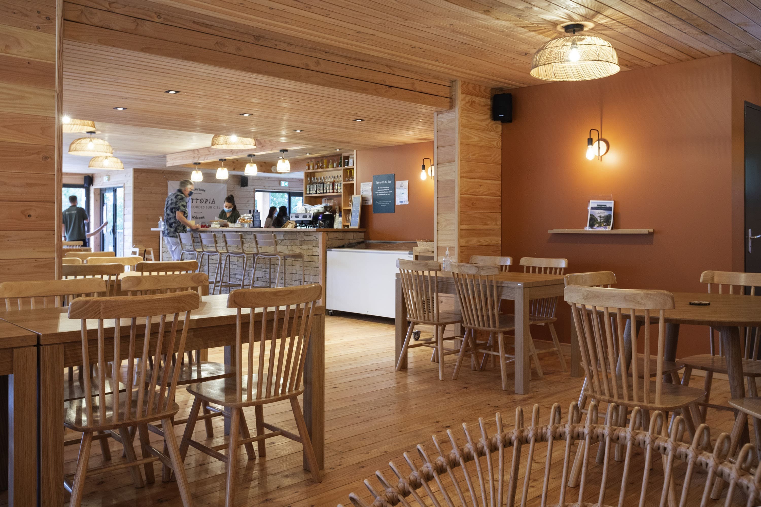 Camping Huttopia Pays de Cordes sur Ciel