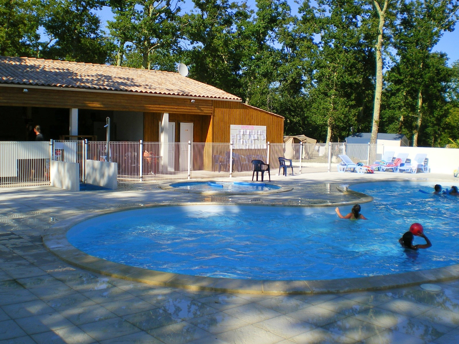 Camping Paradis La Cailletière