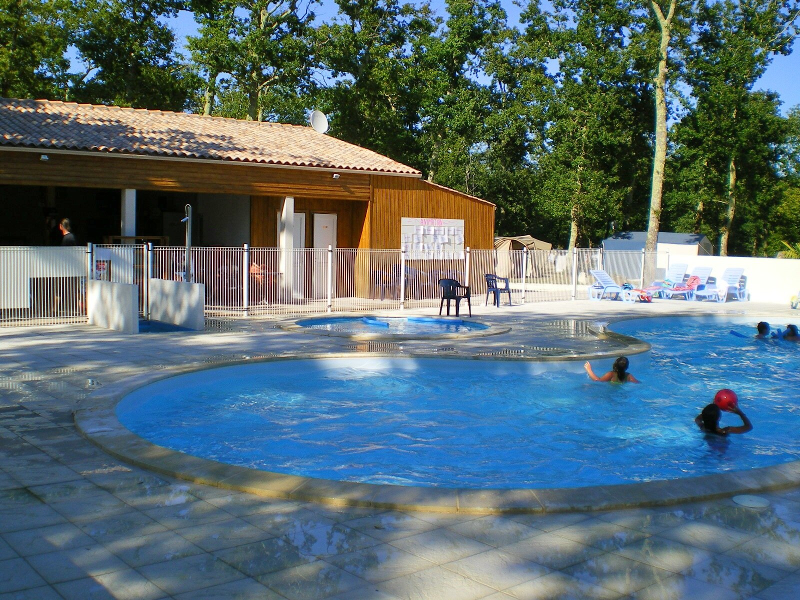 Camping Paradis La Cailletière