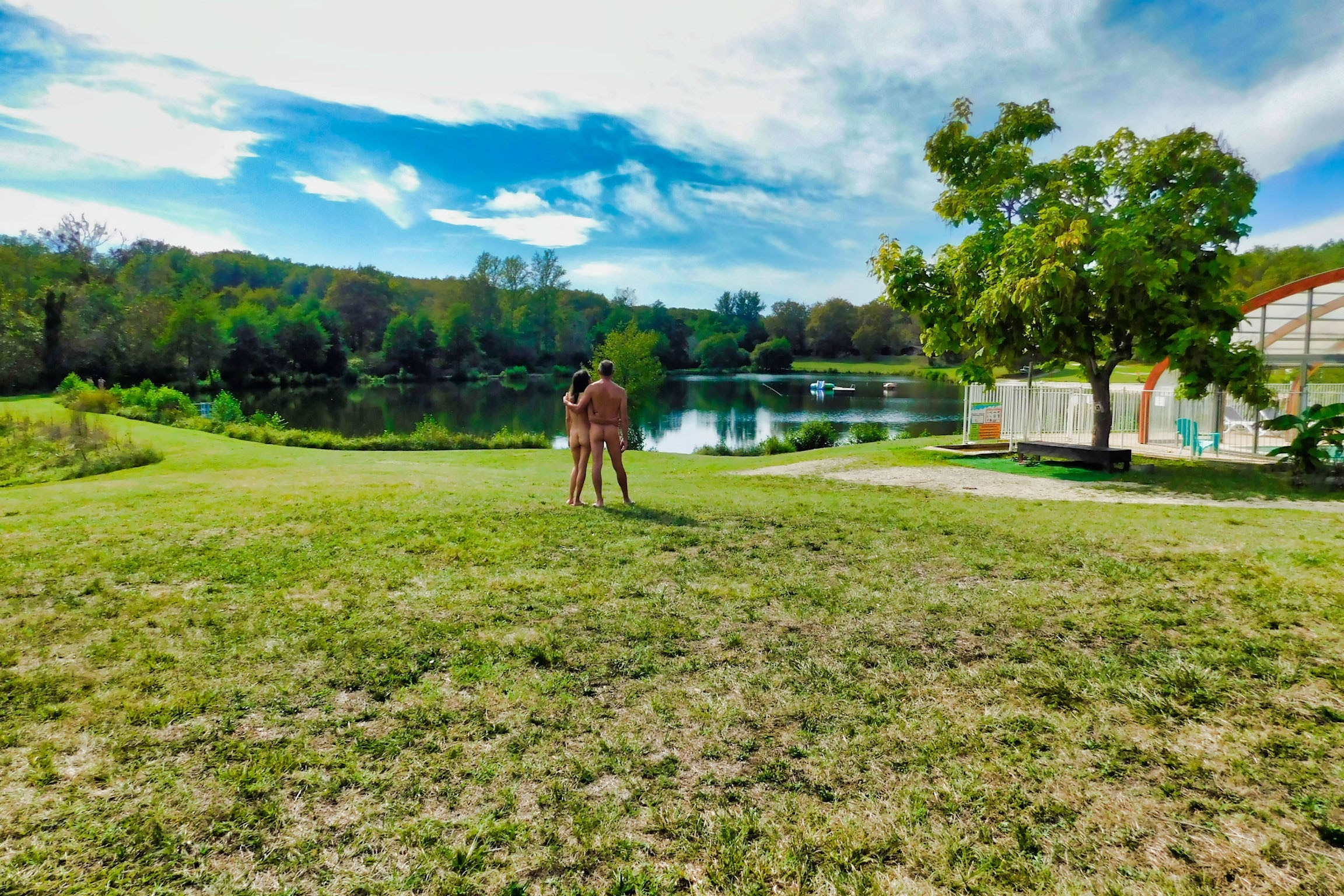 Camping Naturiste du lac de Lislebonne