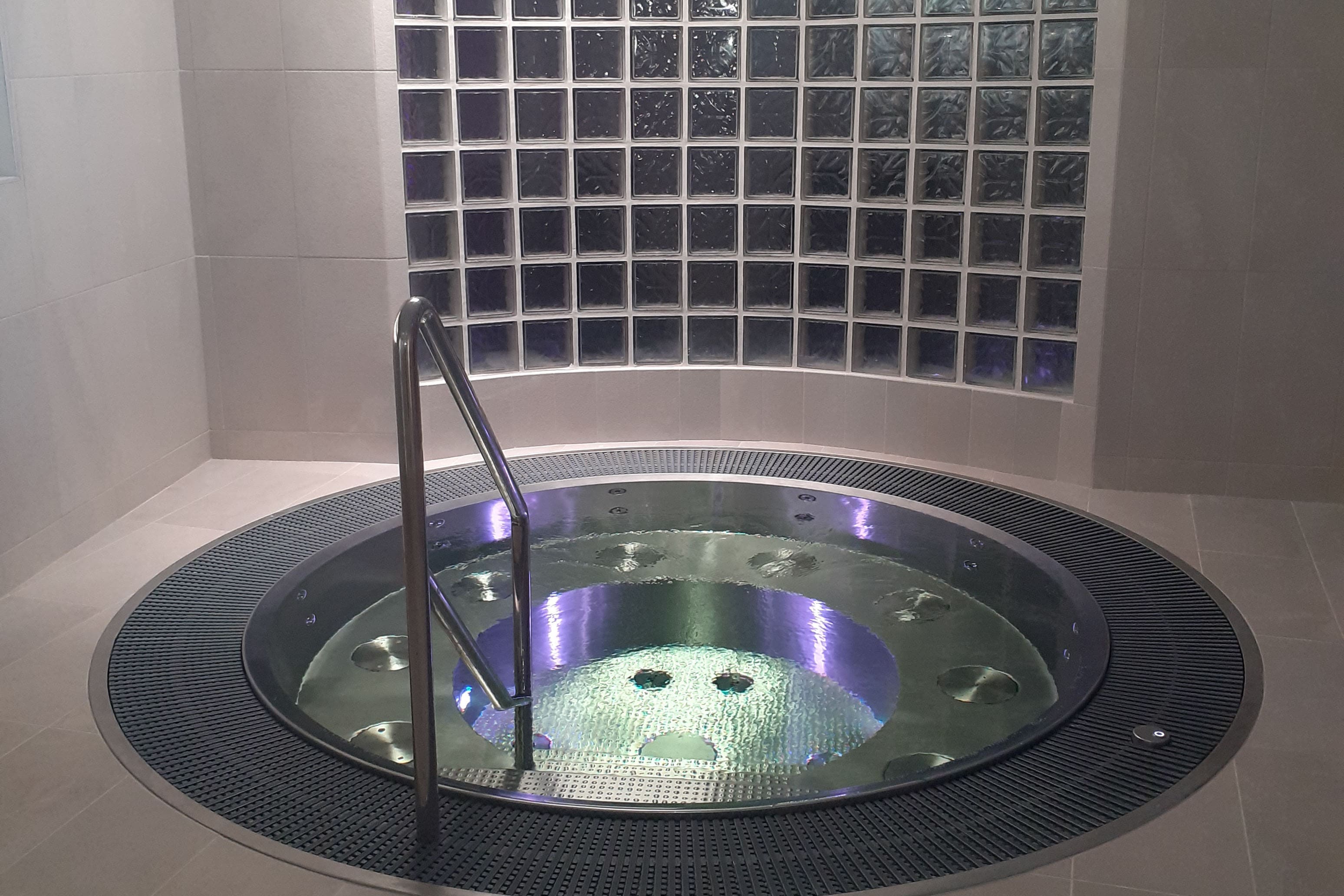 Camping Ecologique La Roche d'Ully