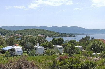 Kamp Lupis