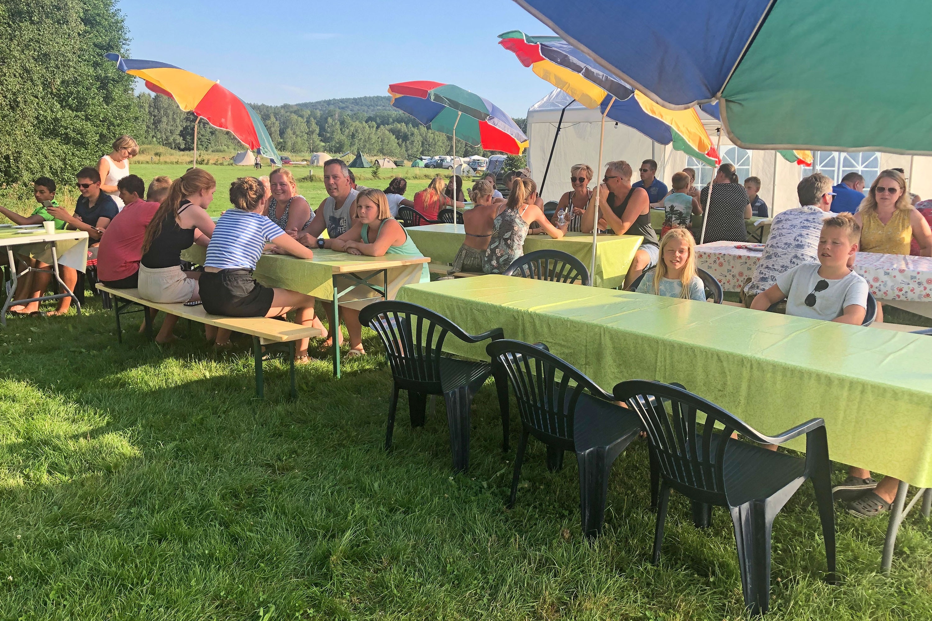 Camping De Regenboog / Kemp Sluknov