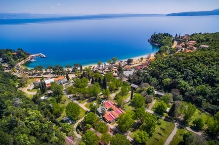 Mobile Homes Camping Resort Medveja