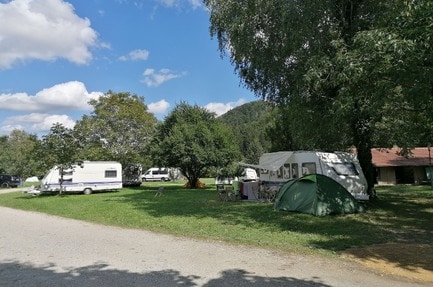 Avtokamp Resnik Jure Resnik s.p.