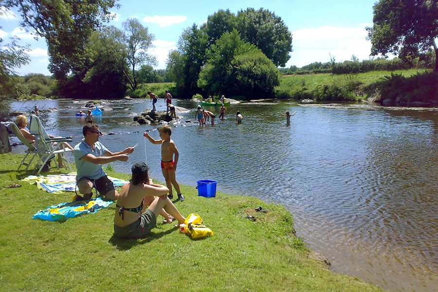 Camping Des 2 Rives