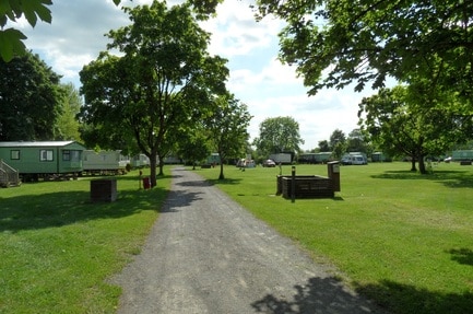 Island Meadow Caravan Park