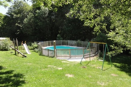 Camping Aux Sources de l'Yonne