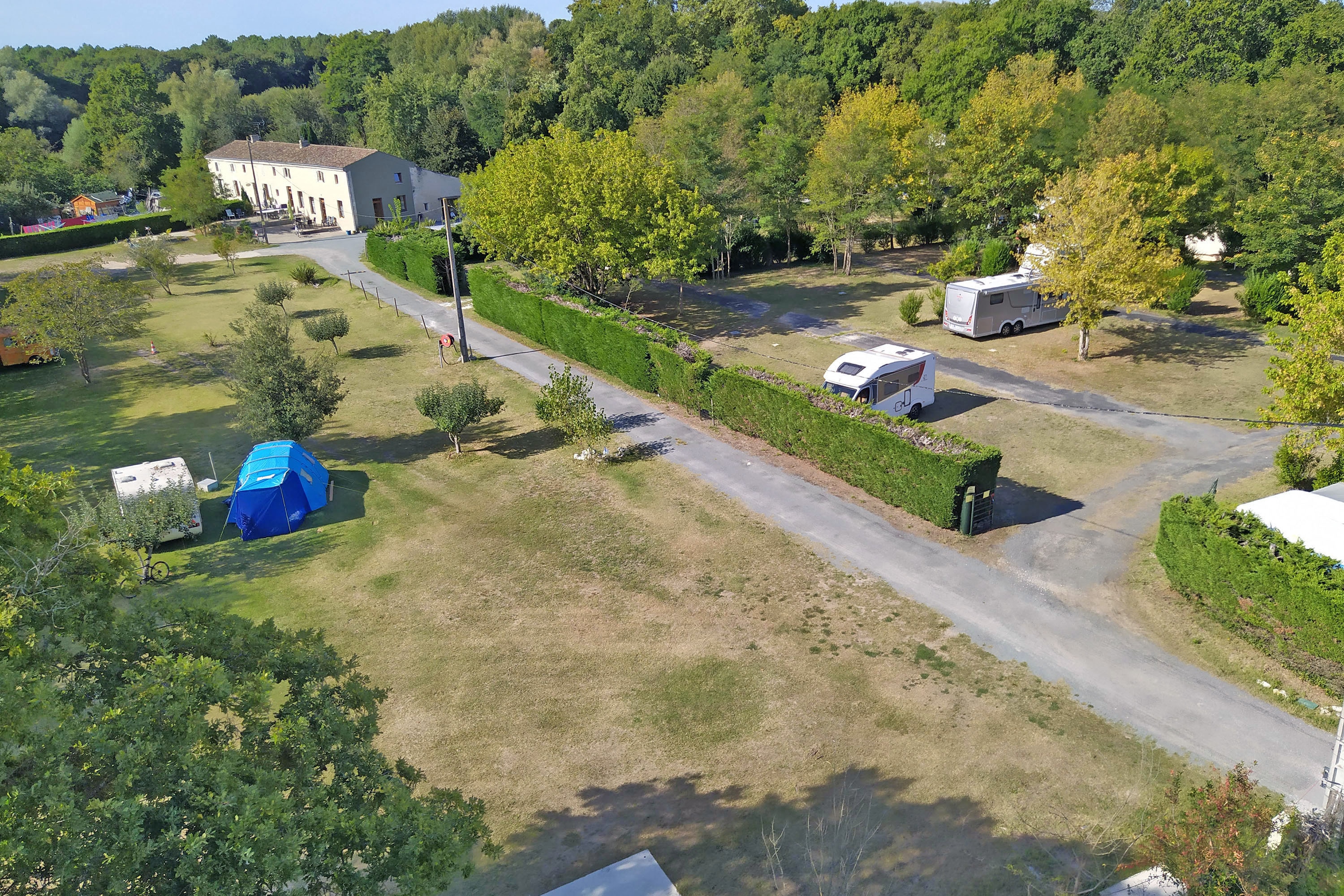 Camping Au Jardin près de l'Océan