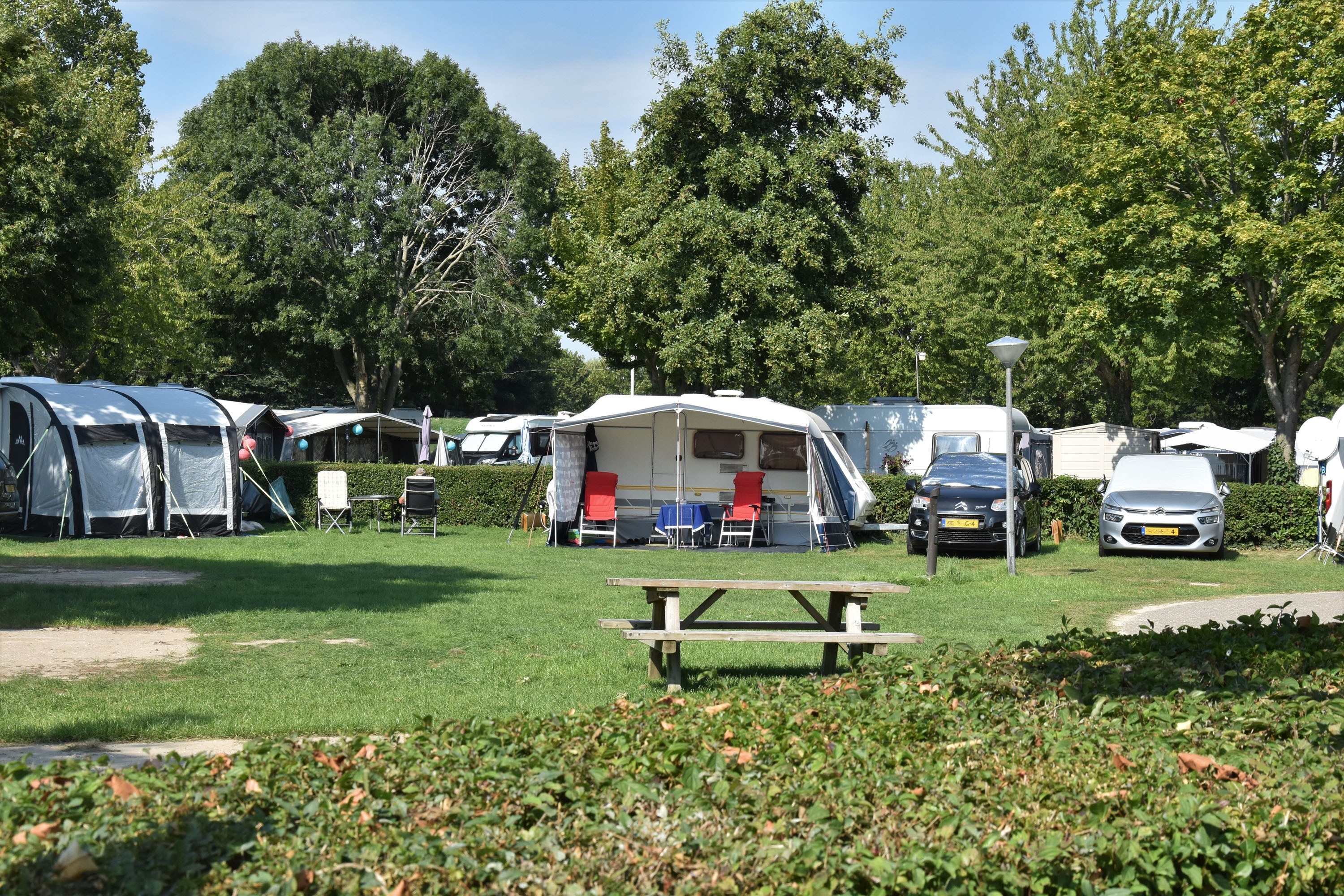 Camp. Jachthaven de Meeuw