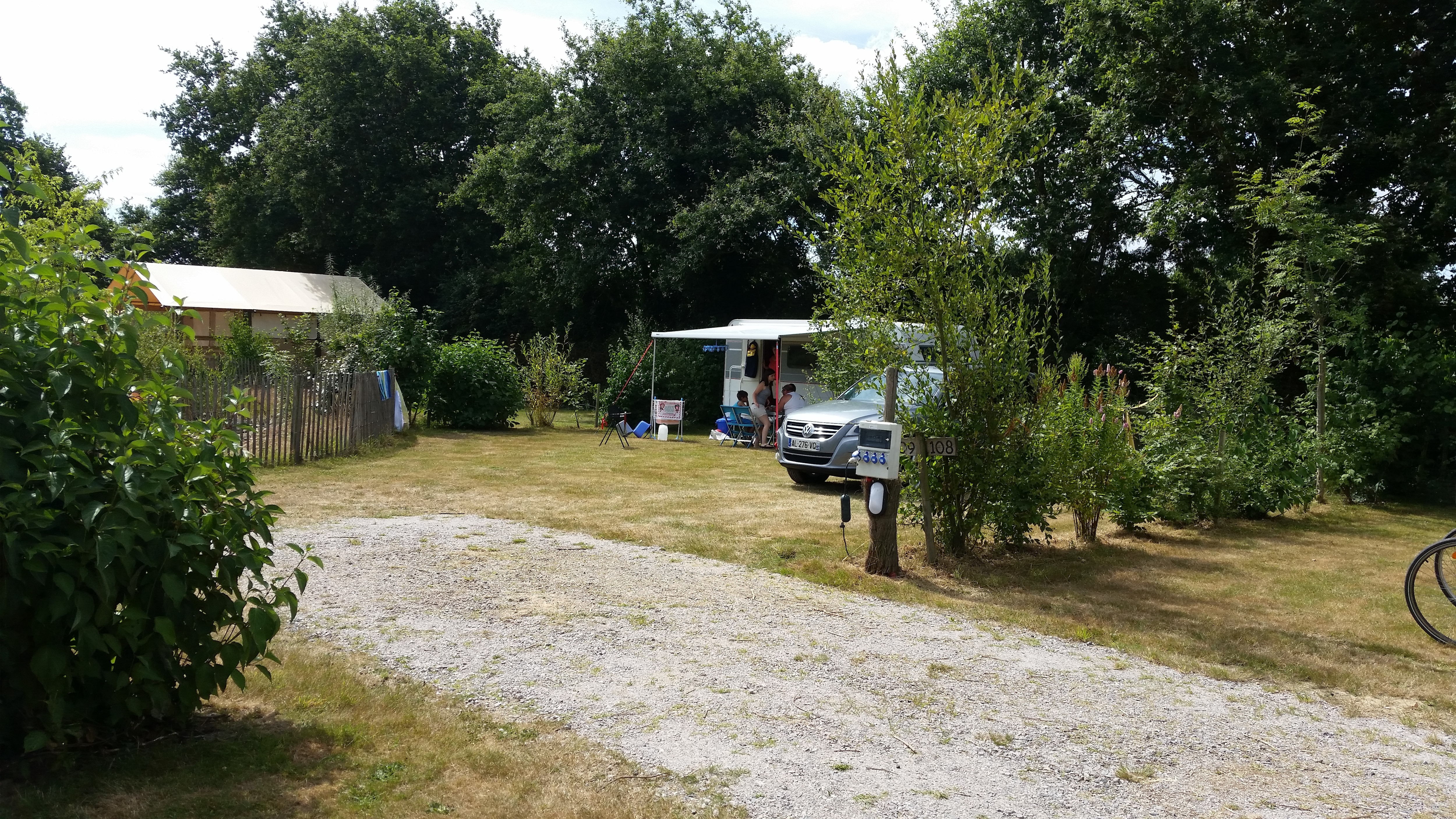 Flower Camping du Lac de la Chausselière