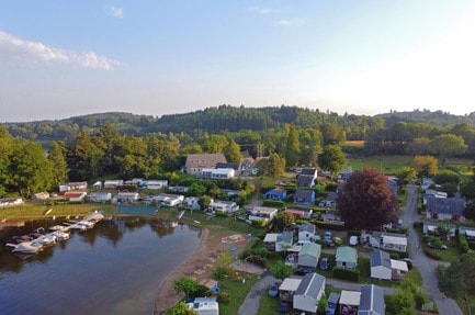 Flower Camping Le Port de Neuvic