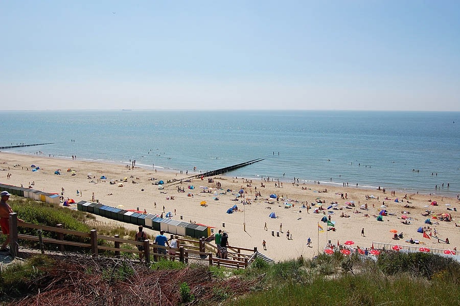 Strandcamping Valkenisse bv