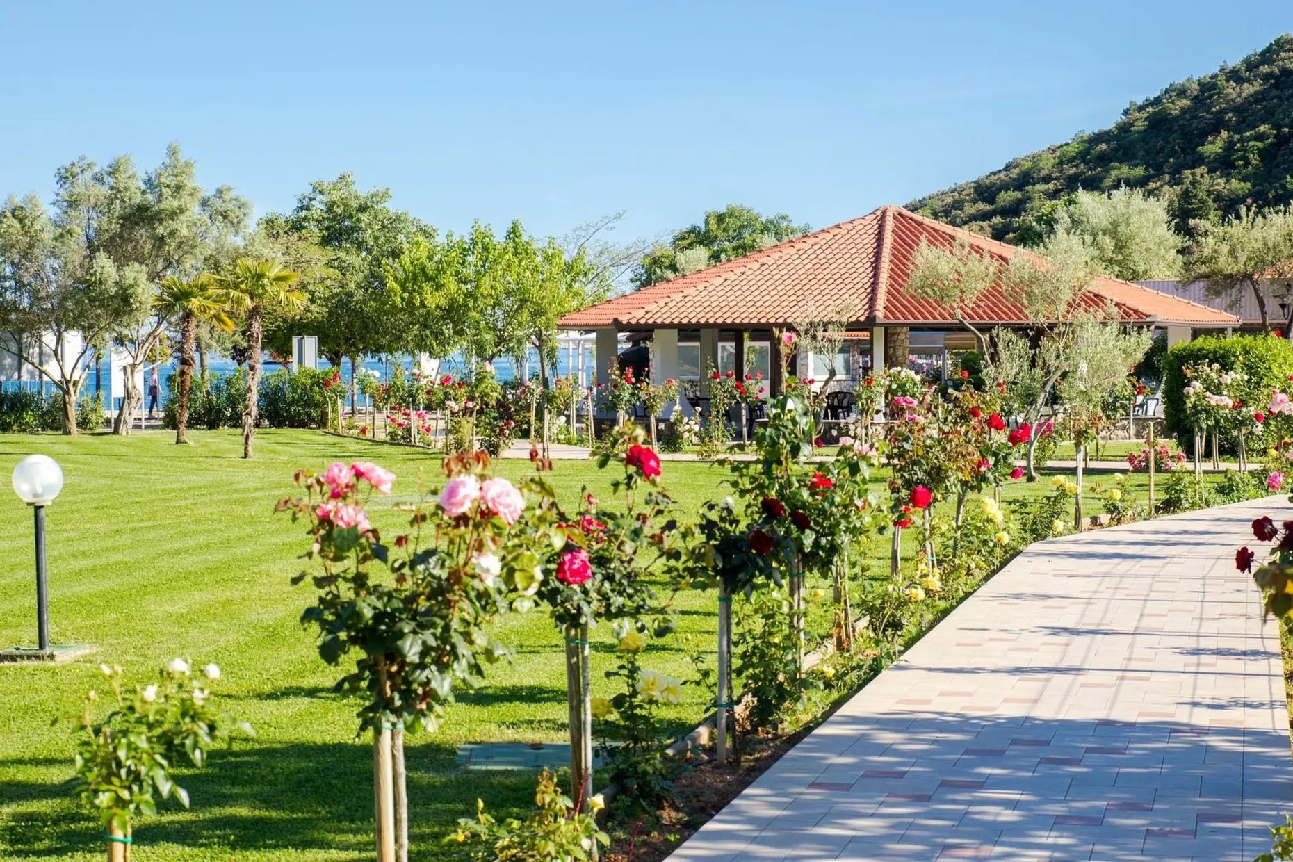Oliva Camp & Residence