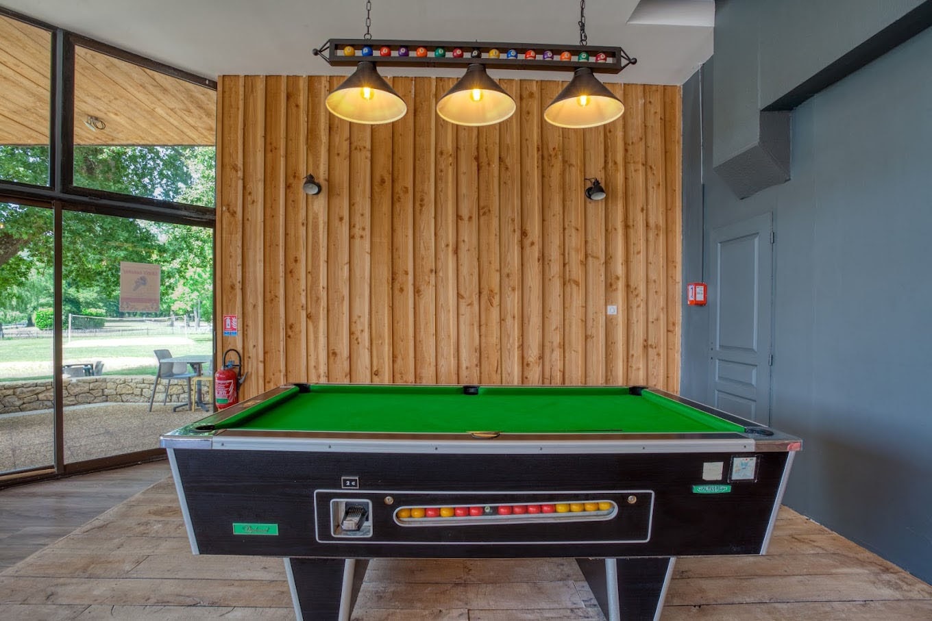 Flower Camping Trémolat Les Berges de la Dordogne