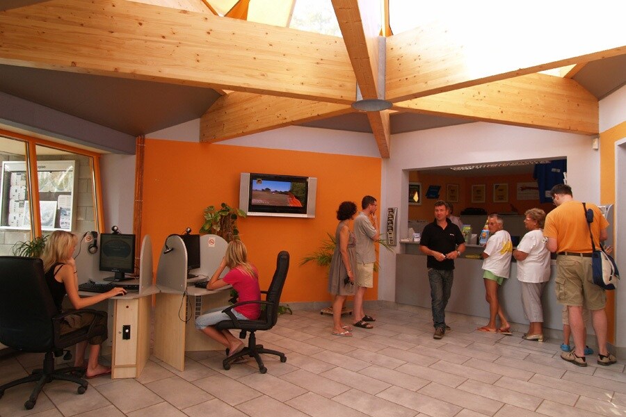 Campingpark Freibad Echternacherbrück AöR