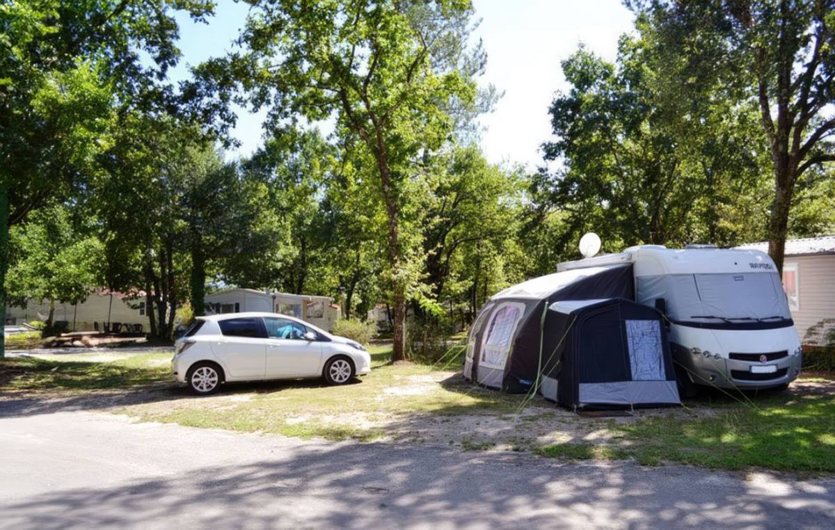 Camping Les Pins du Soleil