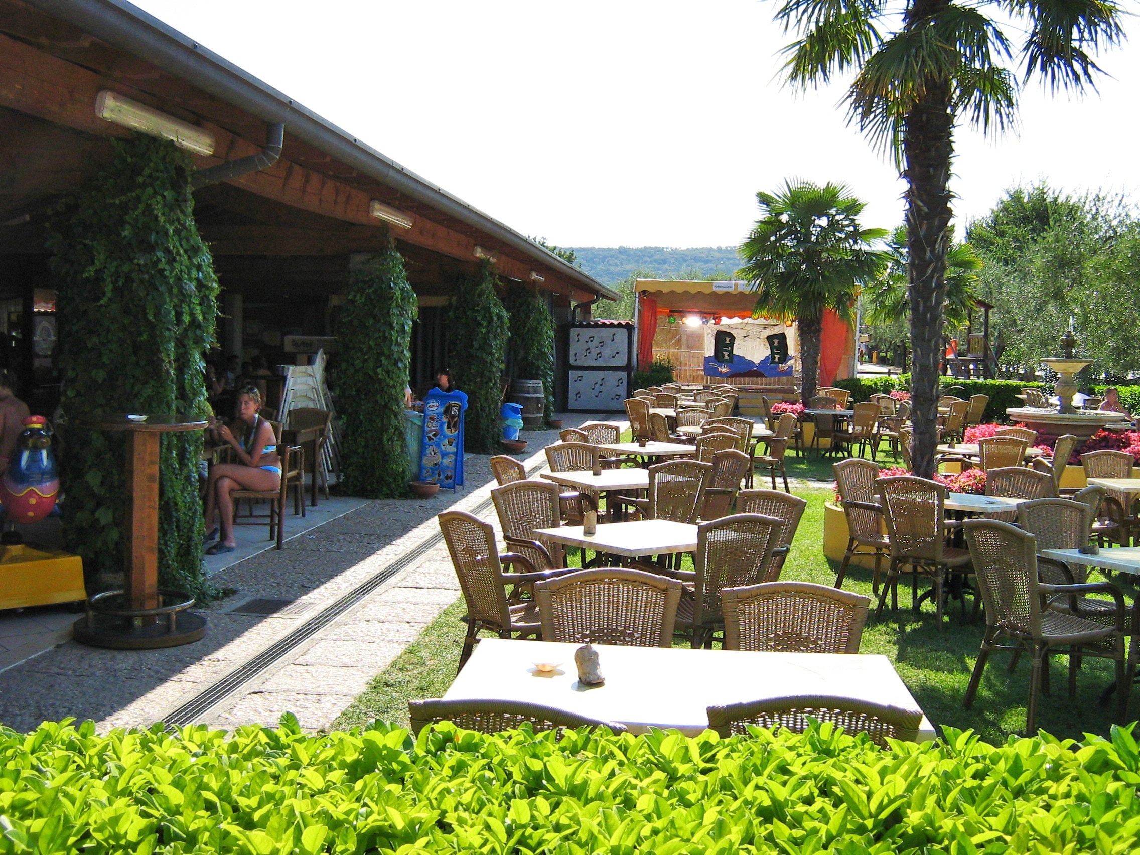 Weekend Glamping Resort