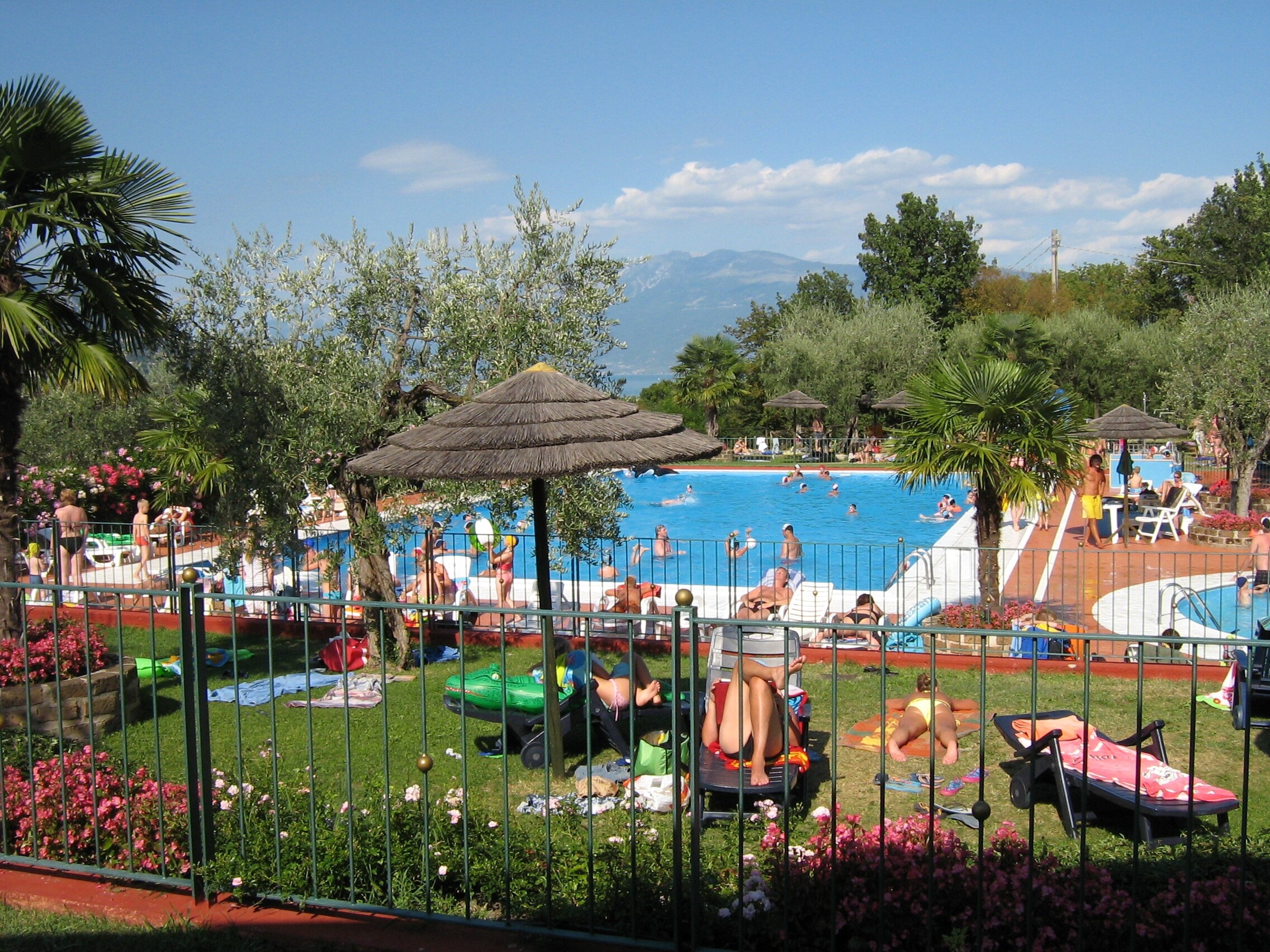 Weekend Glamping Resort