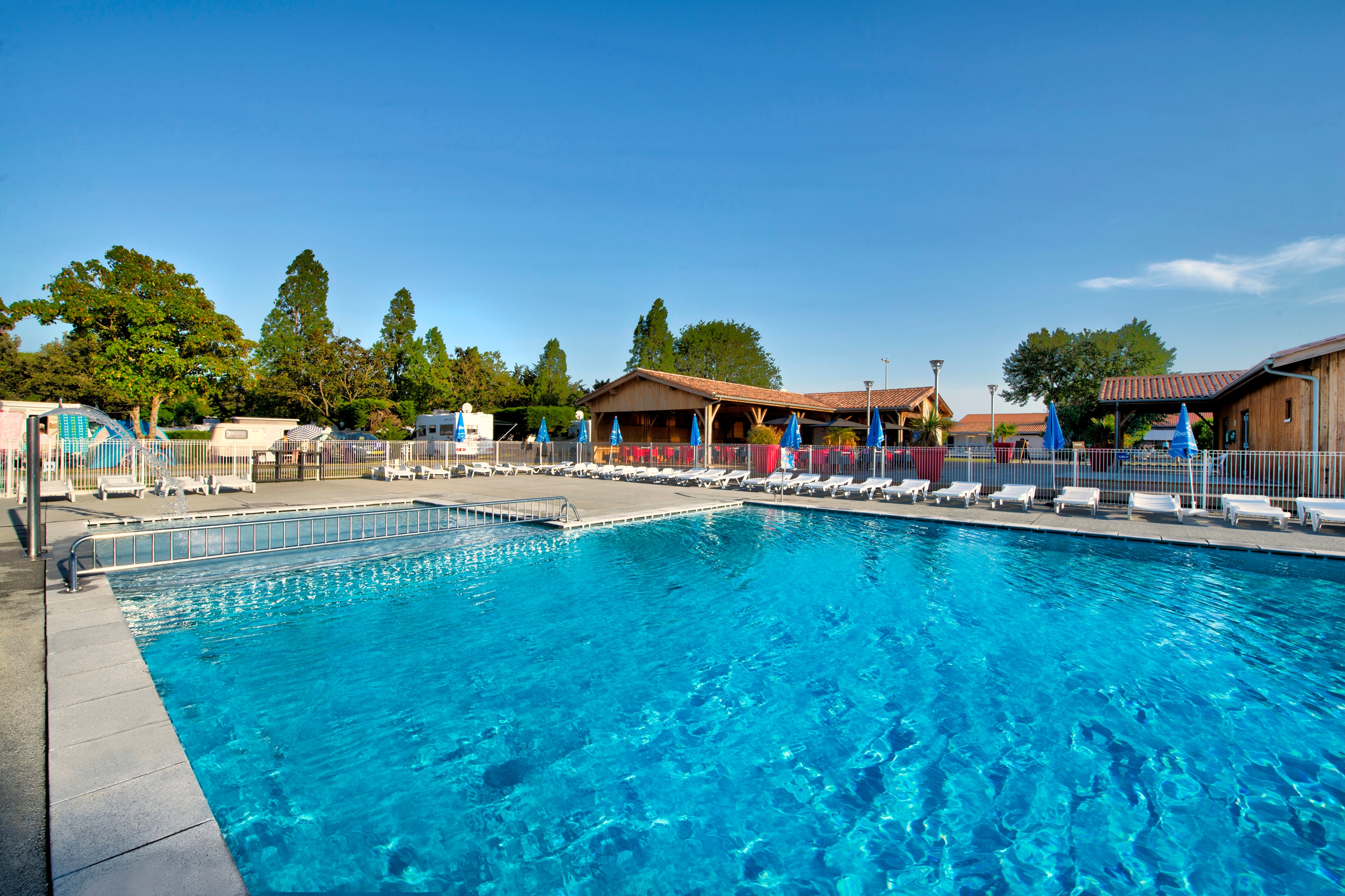 Flower Camping Le Bel Air.