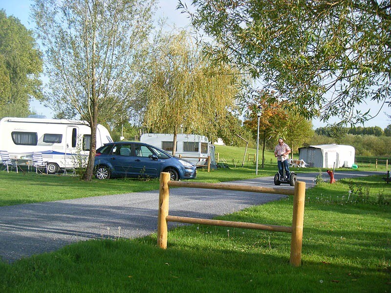 Camping au Bord de l'Aisne