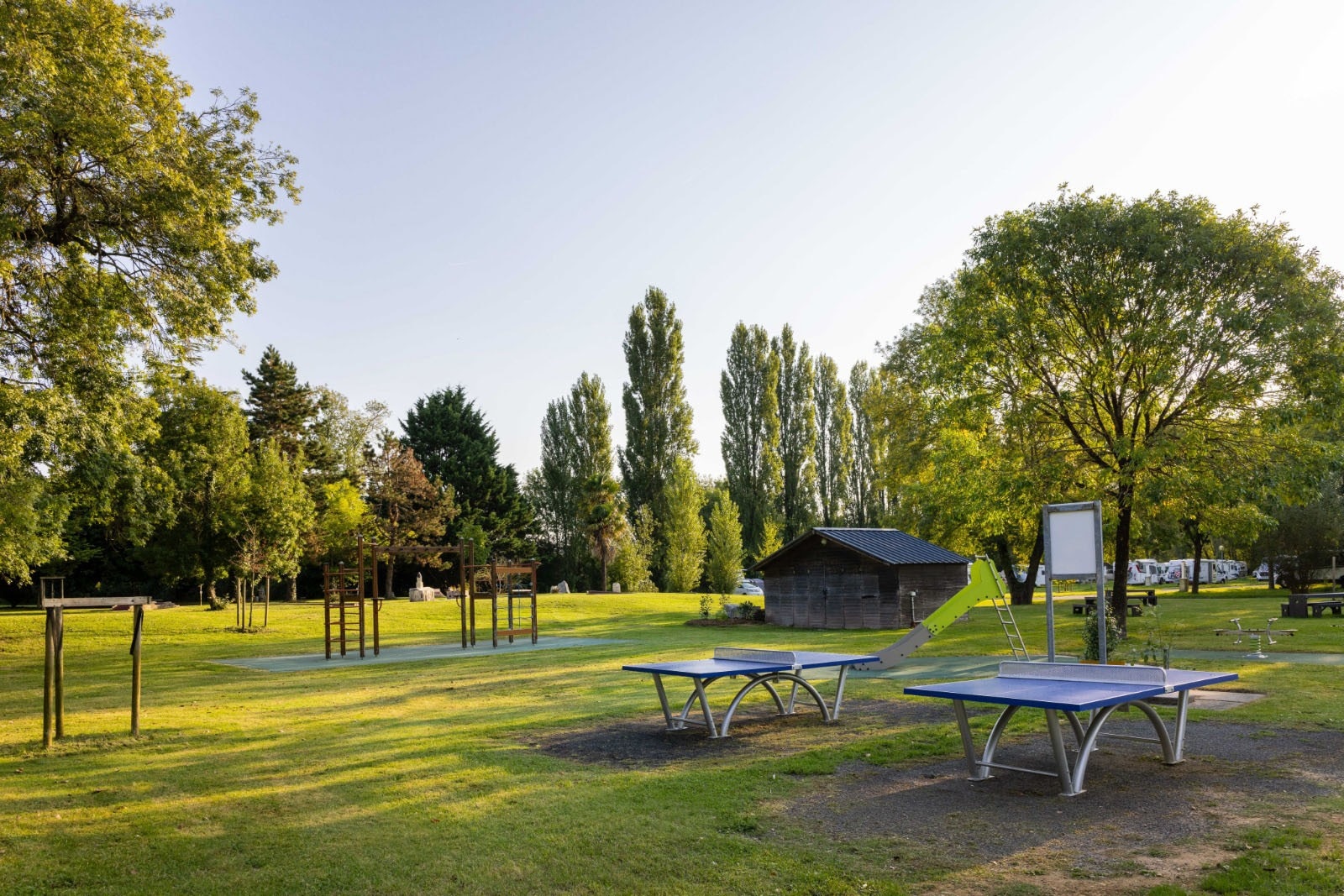 Camping Saintes Grandes Rives