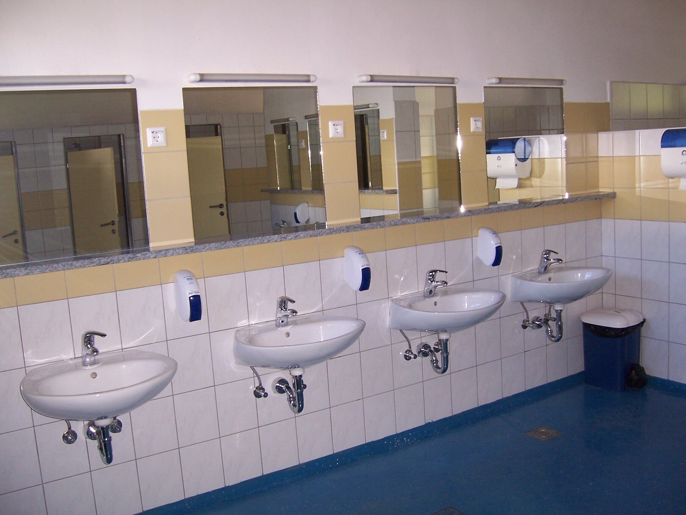 Ljubljana Resort (hotel & camping)