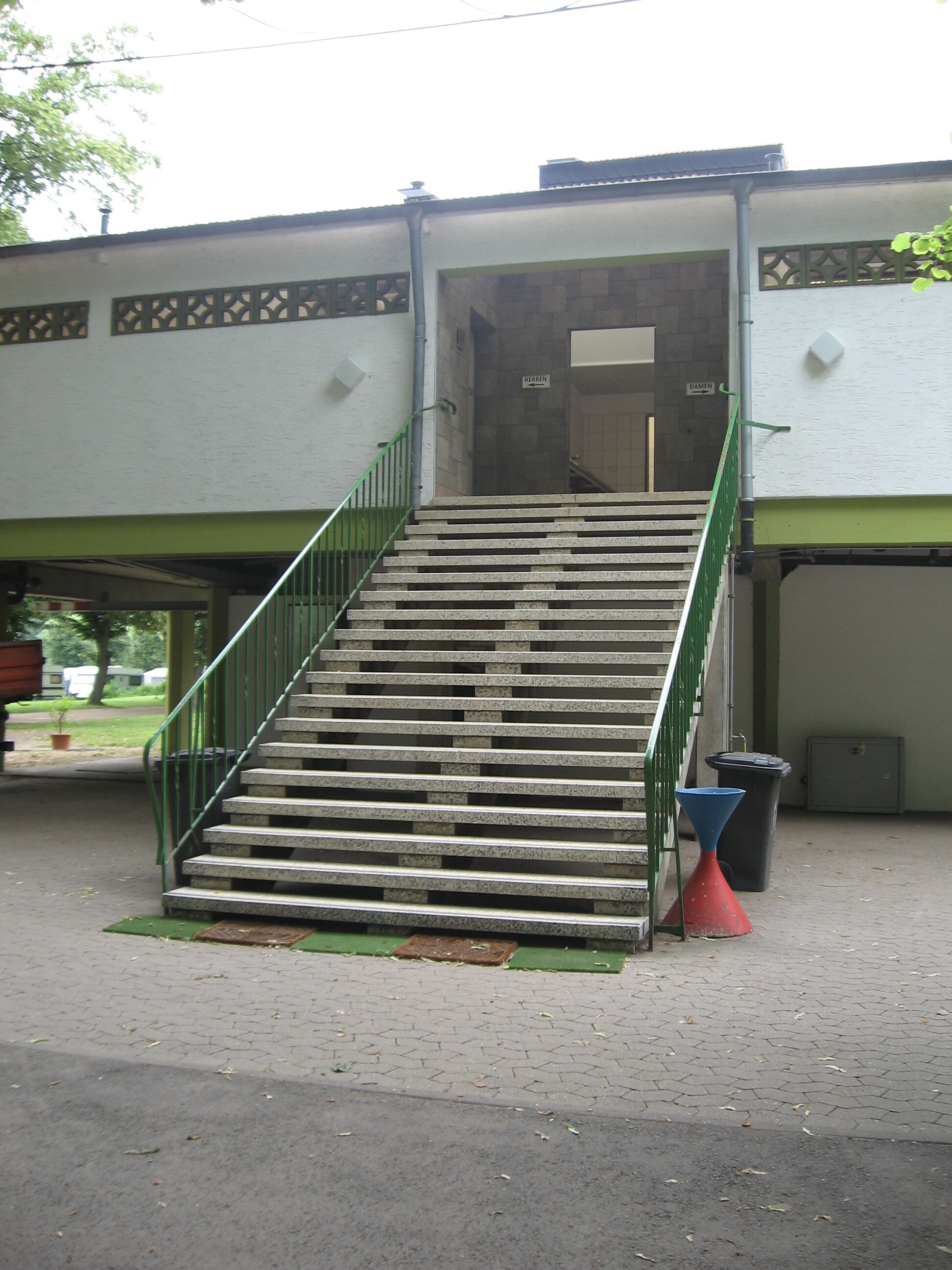 Ferieninsel Winningen - Camping - Restaurant