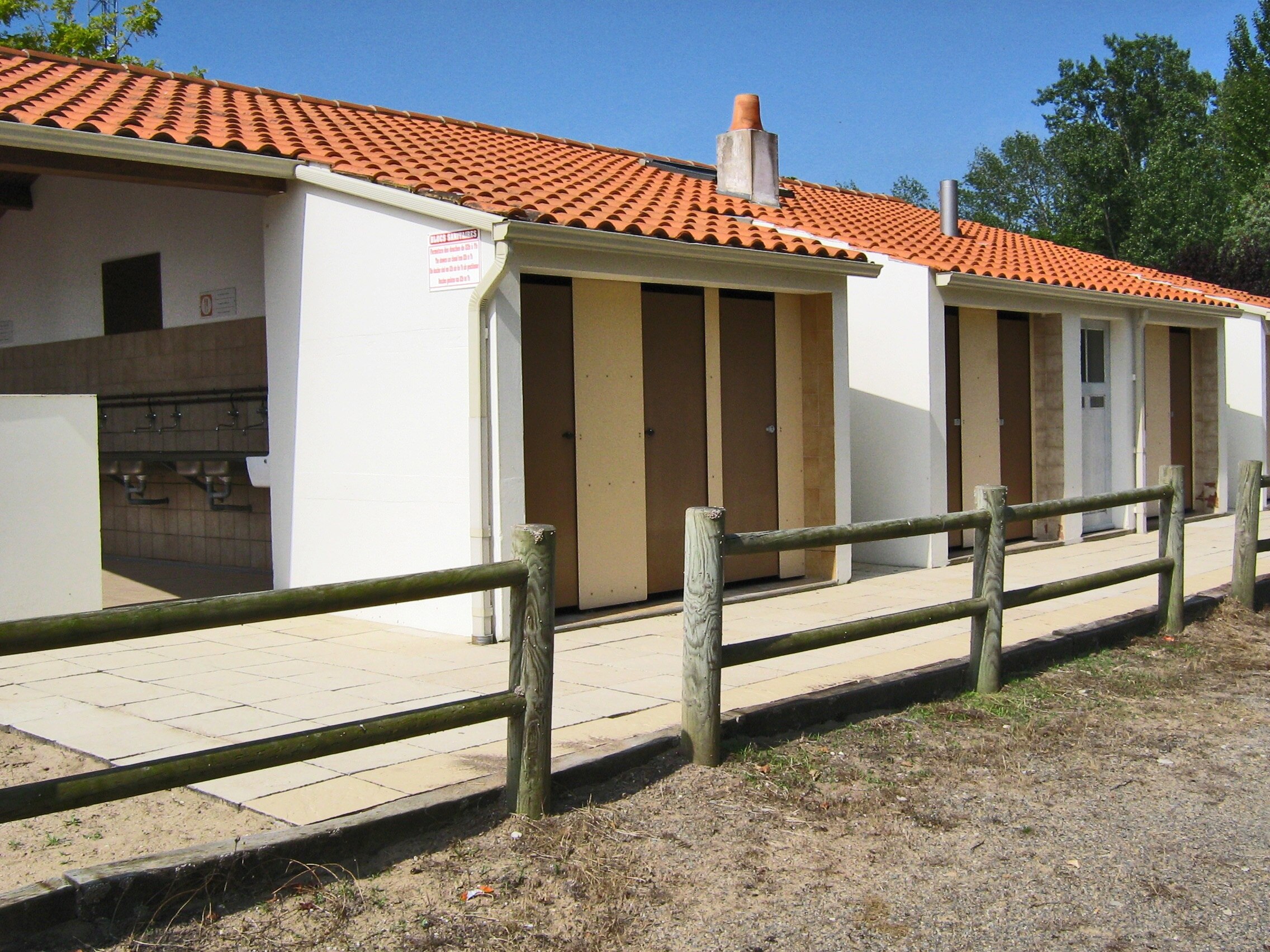 Flower Camping La Davière Plage