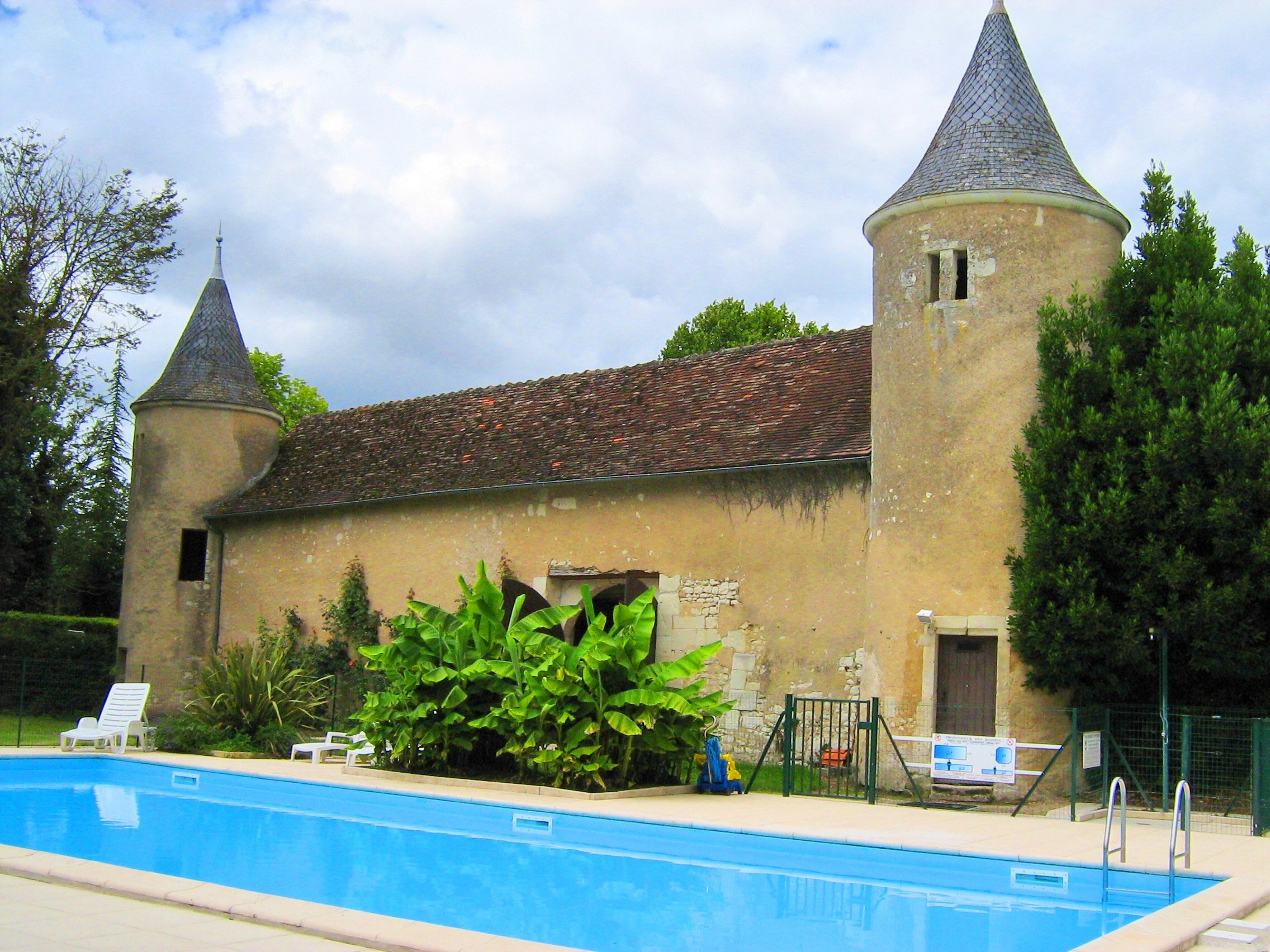 Camping Le Petit Trianon de Saint Ustre